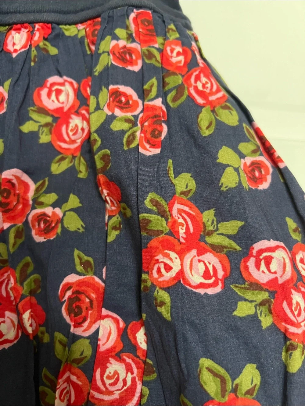 Mini Boden Navy Skirt with Red Rose Print